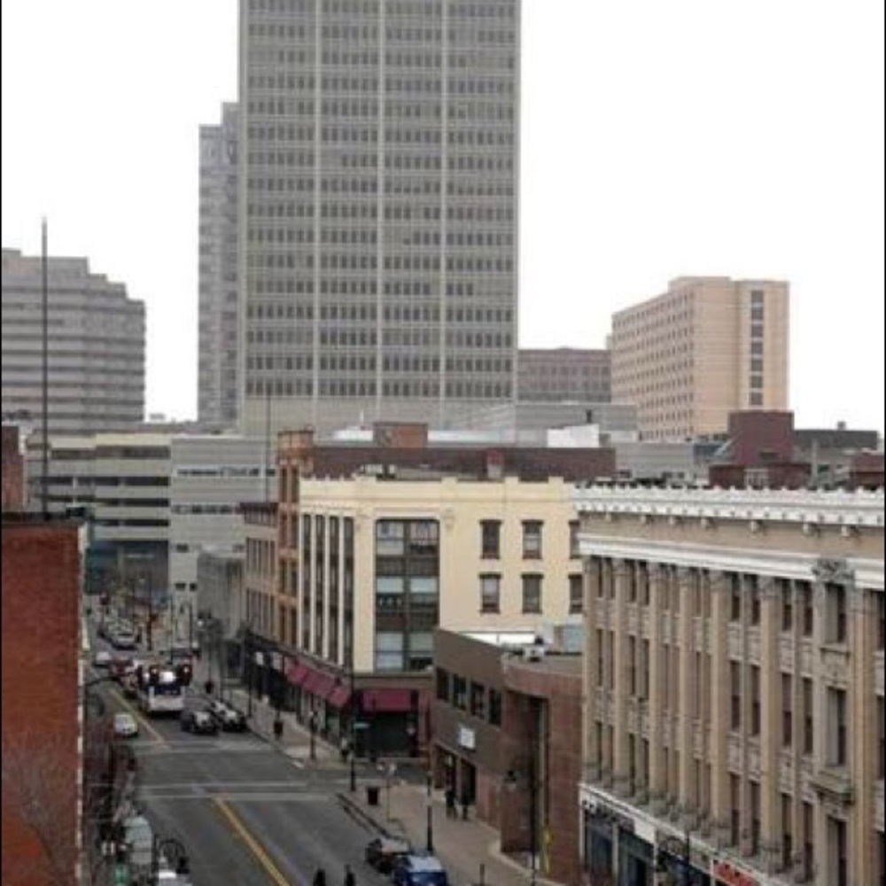 Meet your Posher, Charles